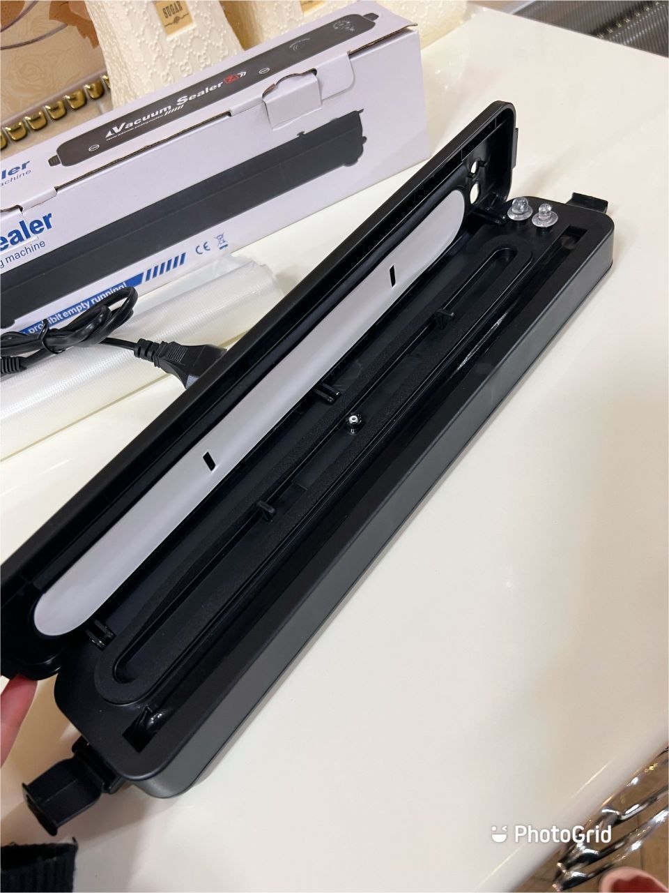 دستگاه وکیوم کیسه برقی برند VACUUM SEALER